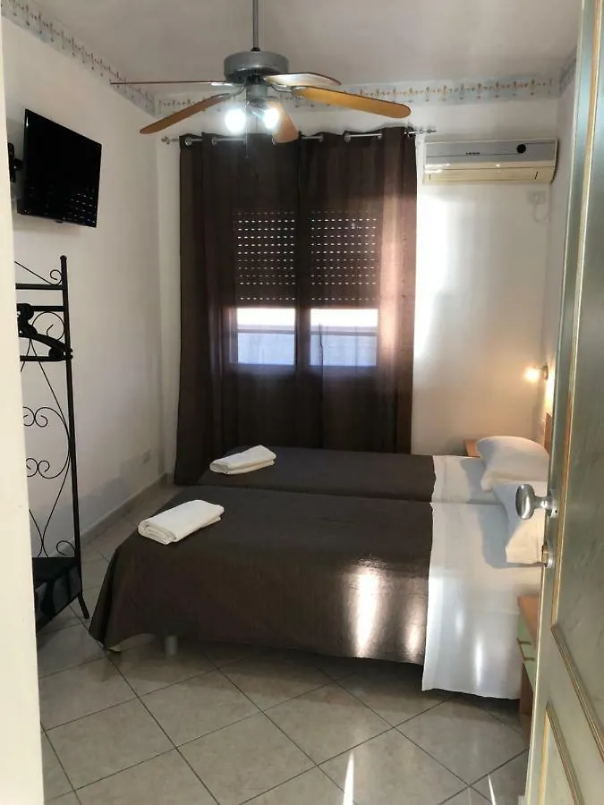 Hotel Civico 17 Alghero 2*,